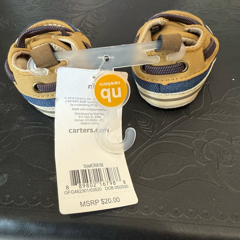 Stylish Tan and Blue Newborn Loafers - Picture 2 of 4